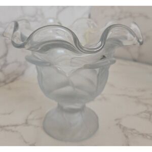 VTG Candy Dish Glass Epic Leaf Satin Ruffled Rim Heavy Compote